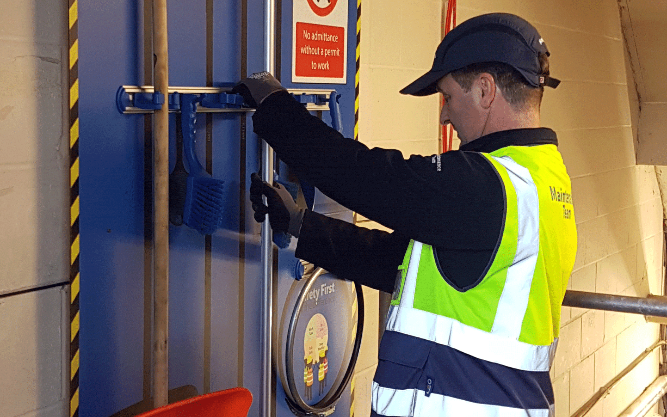 Shadow Board equipment inspection